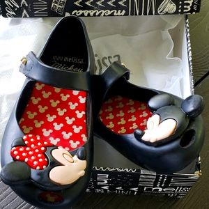 Mini Melissa Size 8